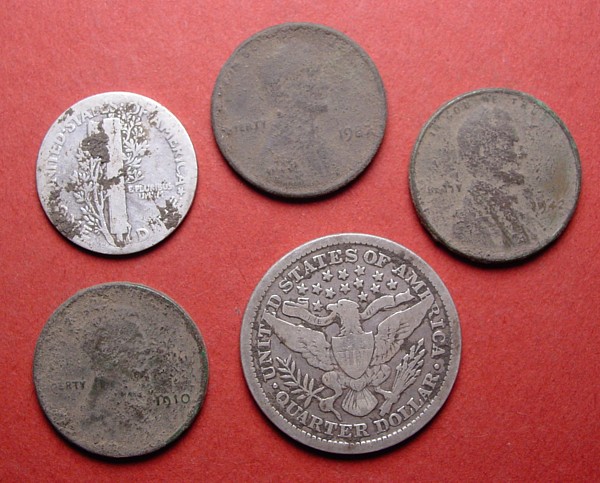 Name:  Coins-Dirty-Obv_zpsaea46121.jpg
Views: 155
Size:  102.3 KB